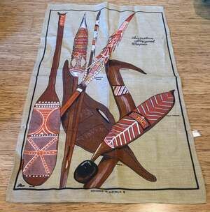 Australian Tea Towel Kitchen linen Aboriginal Weapons By Ross VTG